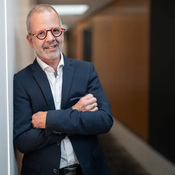 Portrait François-Régis Chabert, expert comptable et dirigeant de FRALXR